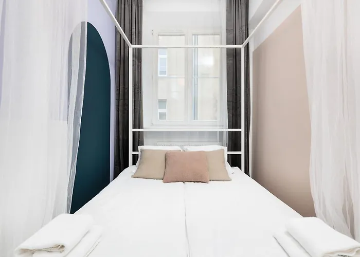 Retro Glamour With A Modern Edge - By Upstairs