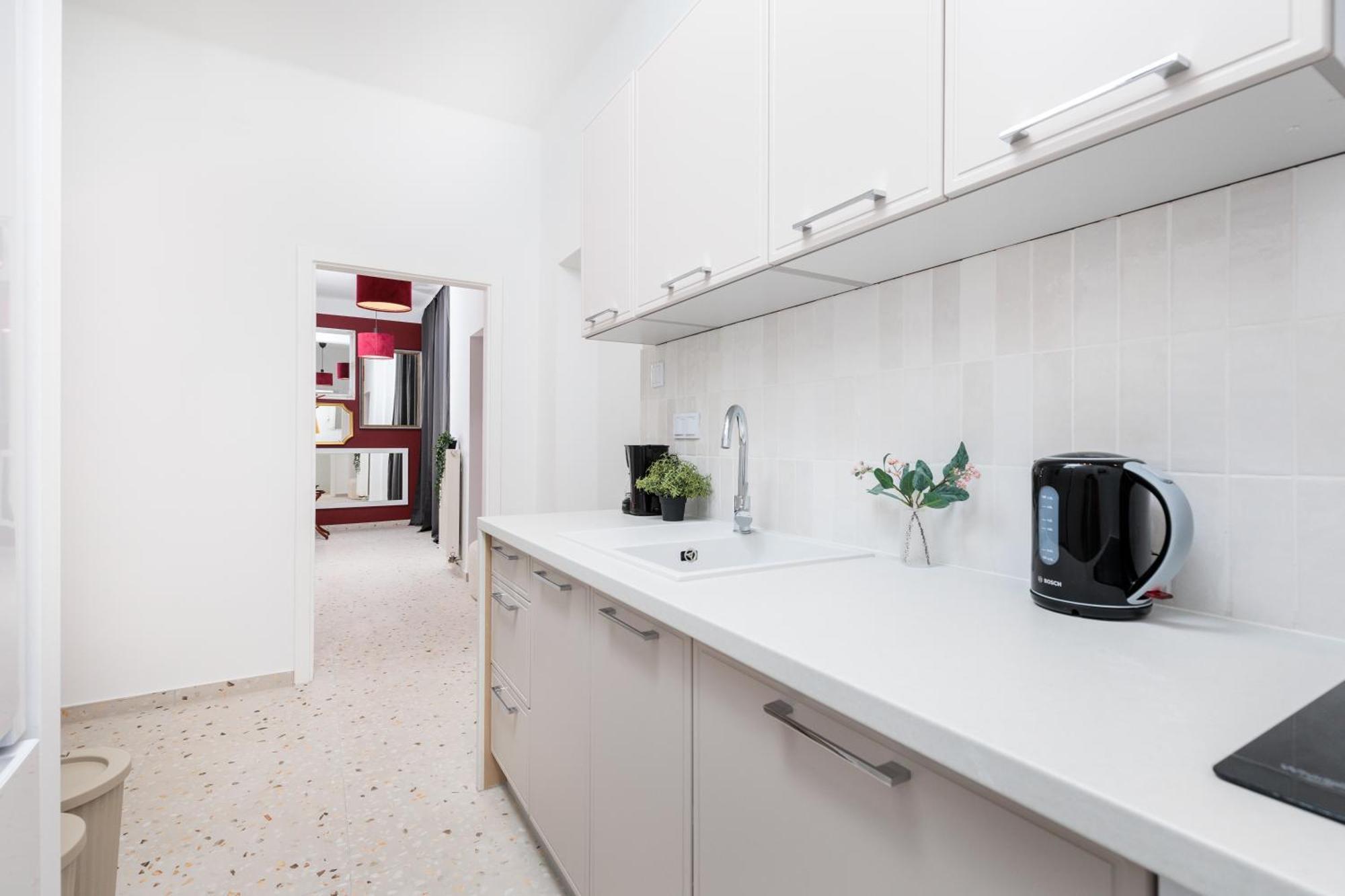 Appartamento Retro Glamour With A Modern Edge - By Upstairs Cracovia