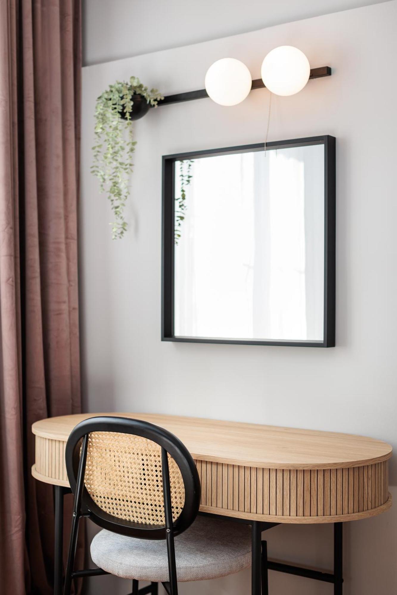 Appartamento Retro Glamour With A Modern Edge - By Upstairs